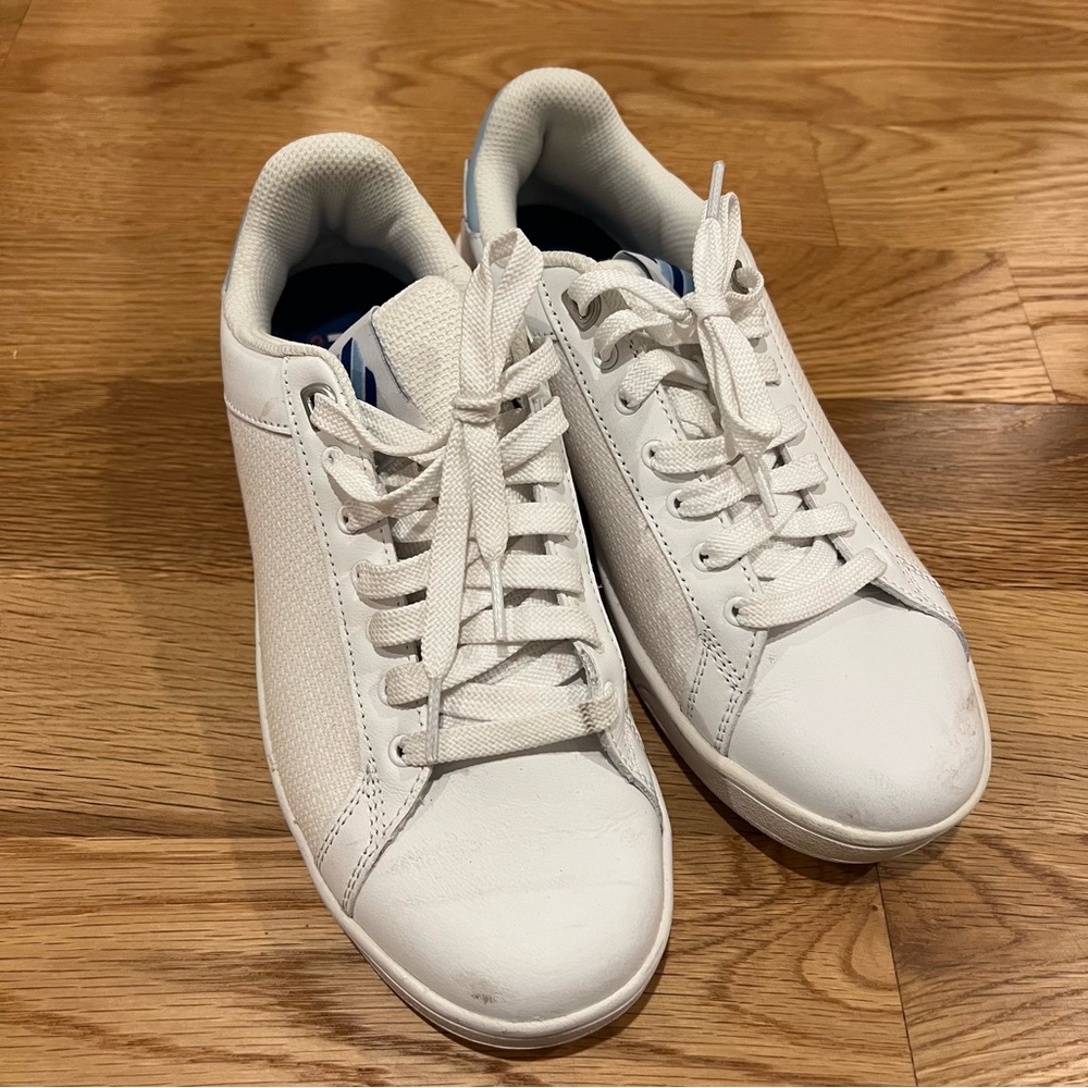 Classic White Women’s Sneakers
